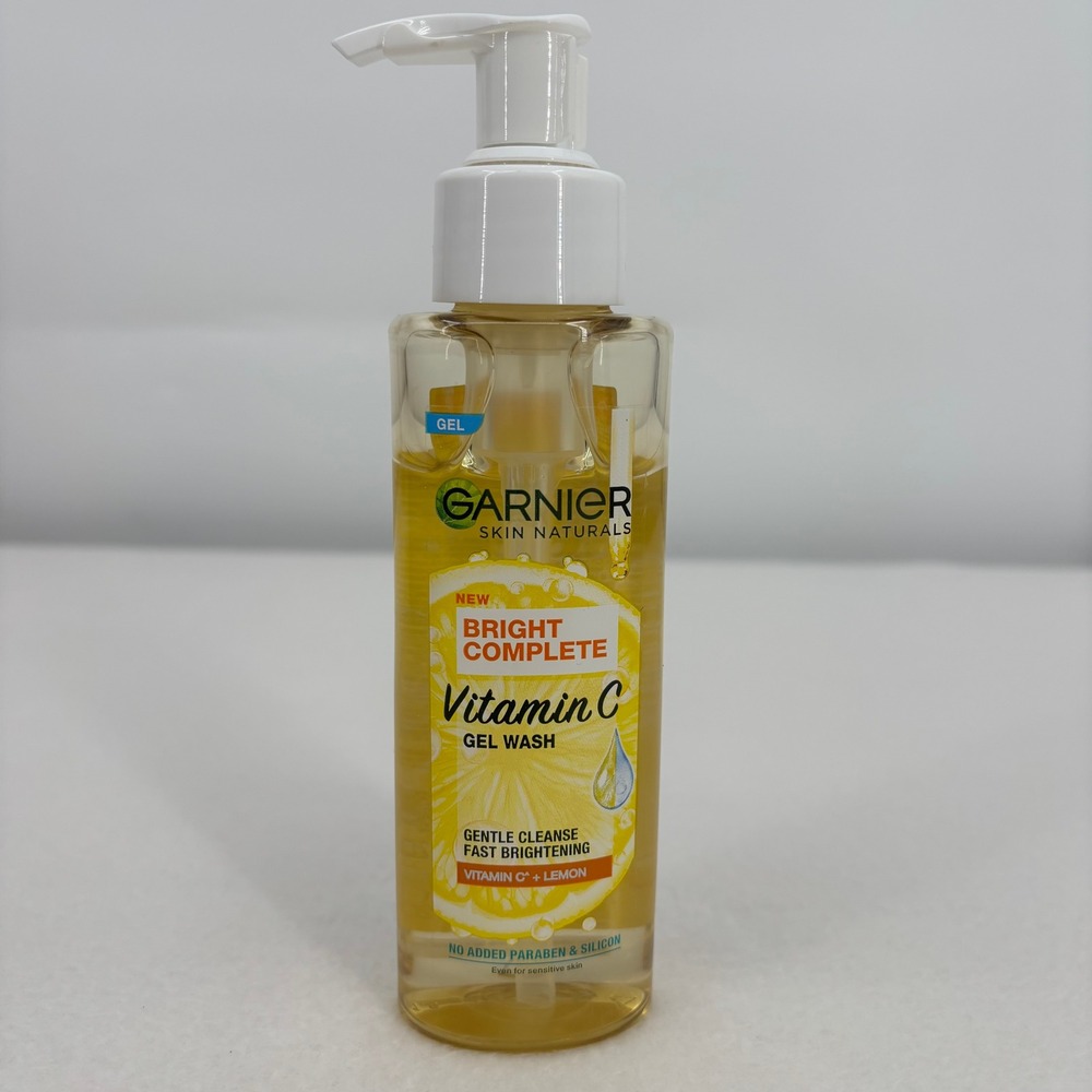 Garnier Skin Naturals Bright Complete Vitamin C Gel Wash Brightening Cleanser